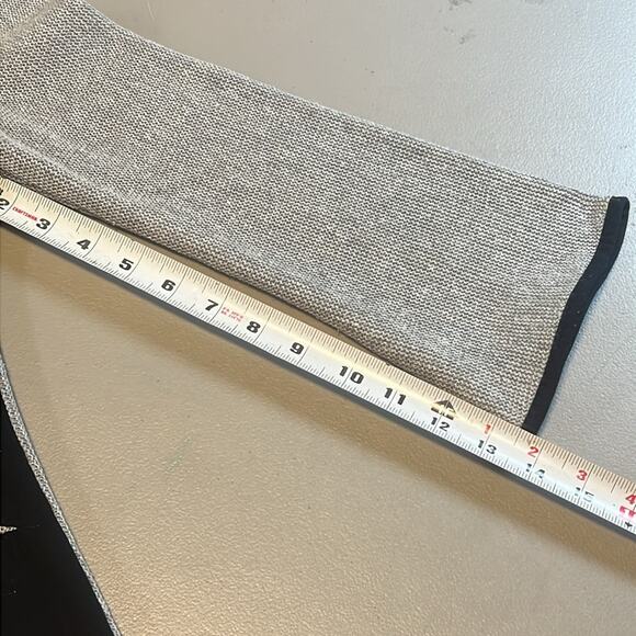 NWT Jaskar Abstract Grey Black Embellished Tunic Women's Size Med Made in Poland - Picture 5 of 7